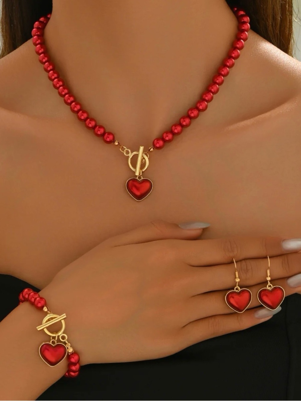 Red Heart Pendant Jewelry Set - NWOT